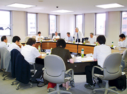 若手医師「医療政策研修会(仮称)」幹事会開催(写真)